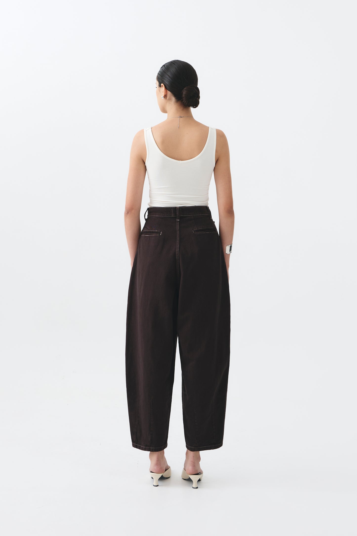 Dome Denim Trousers - Brown