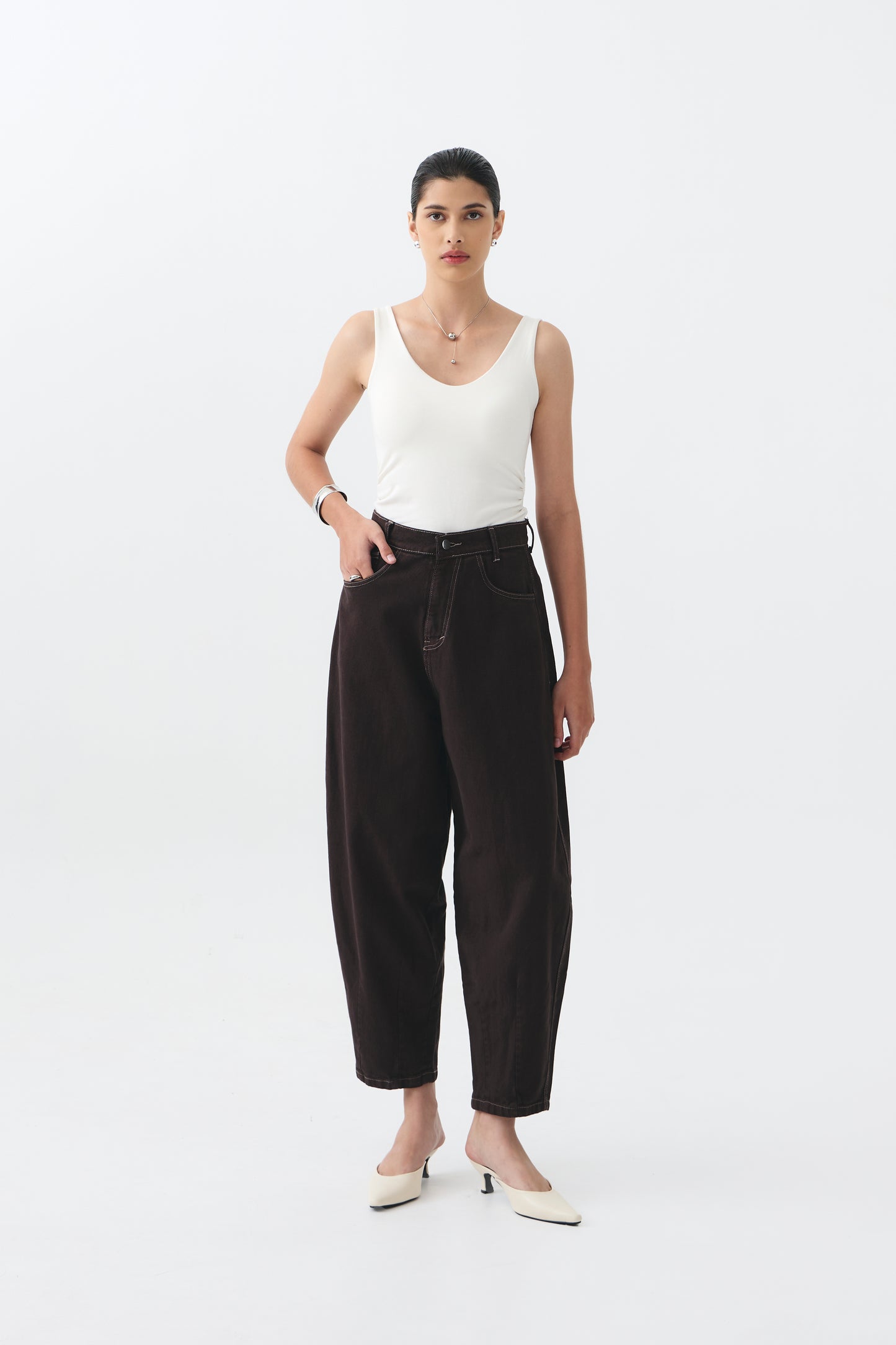 Dome Denim Trousers - Brown
