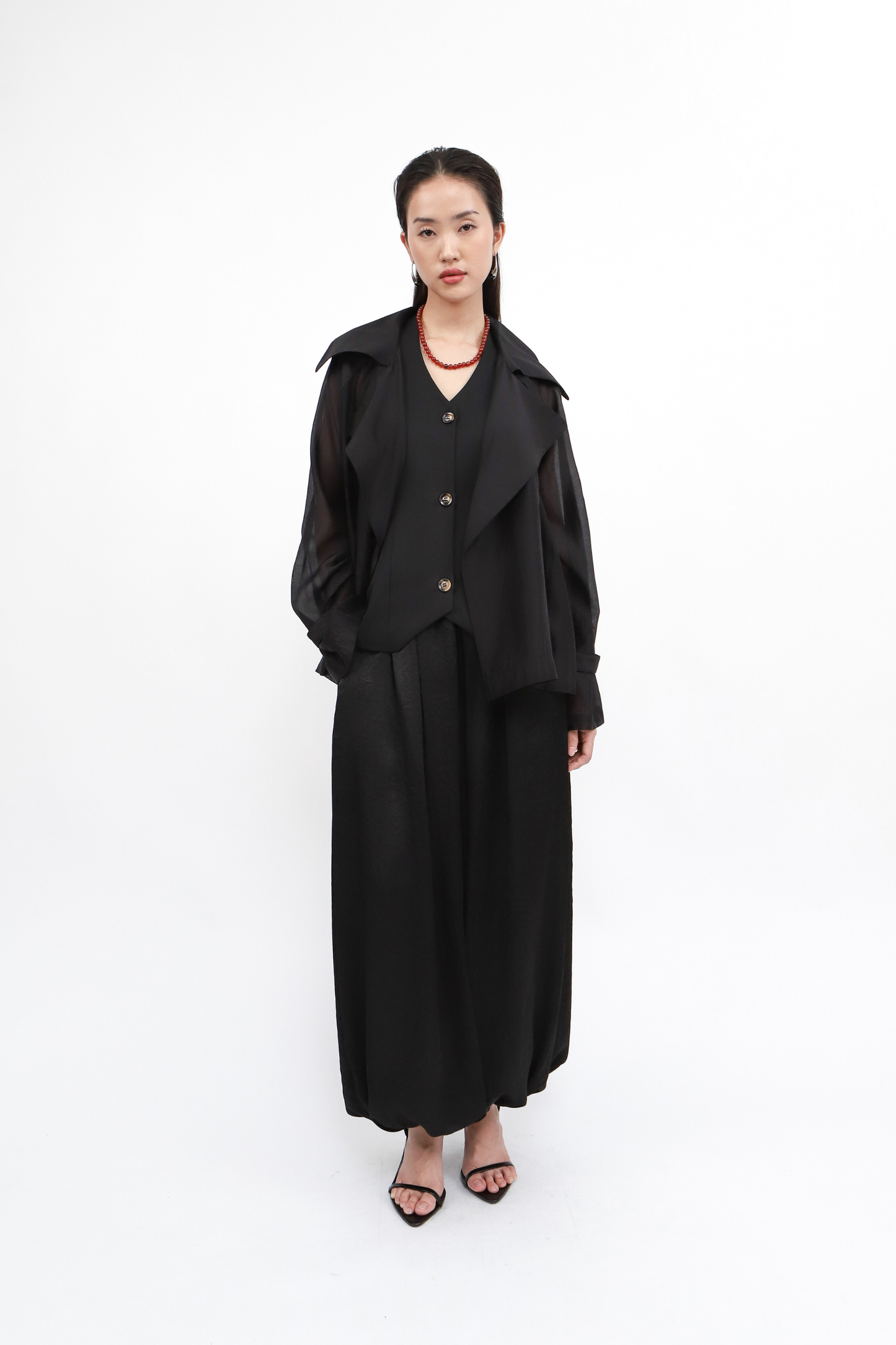 Claire Outer - Black