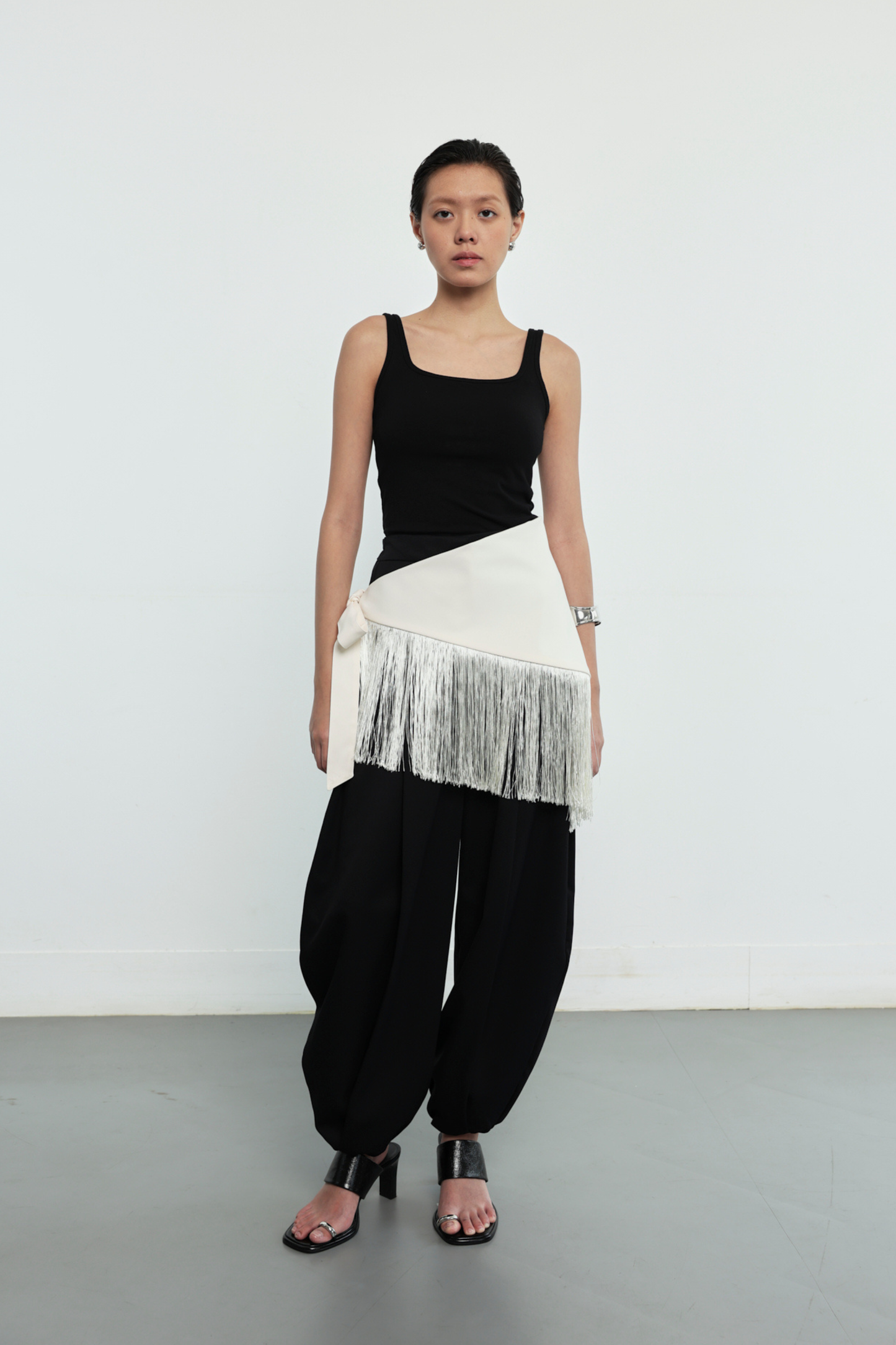 (PO) Fringe Belt - Ivory