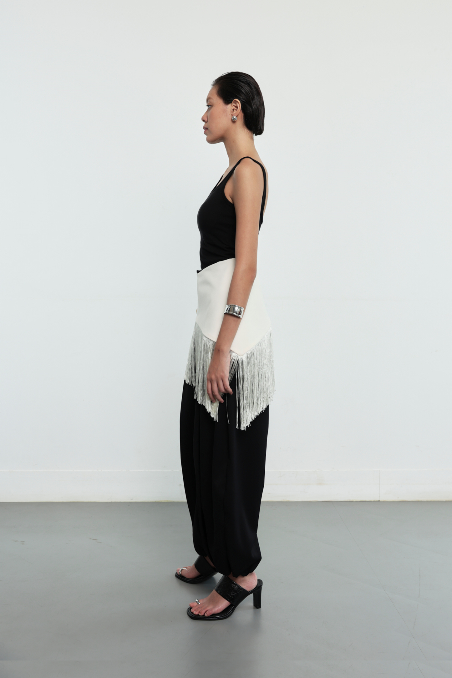 (PO) Fringe Belt - Ivory