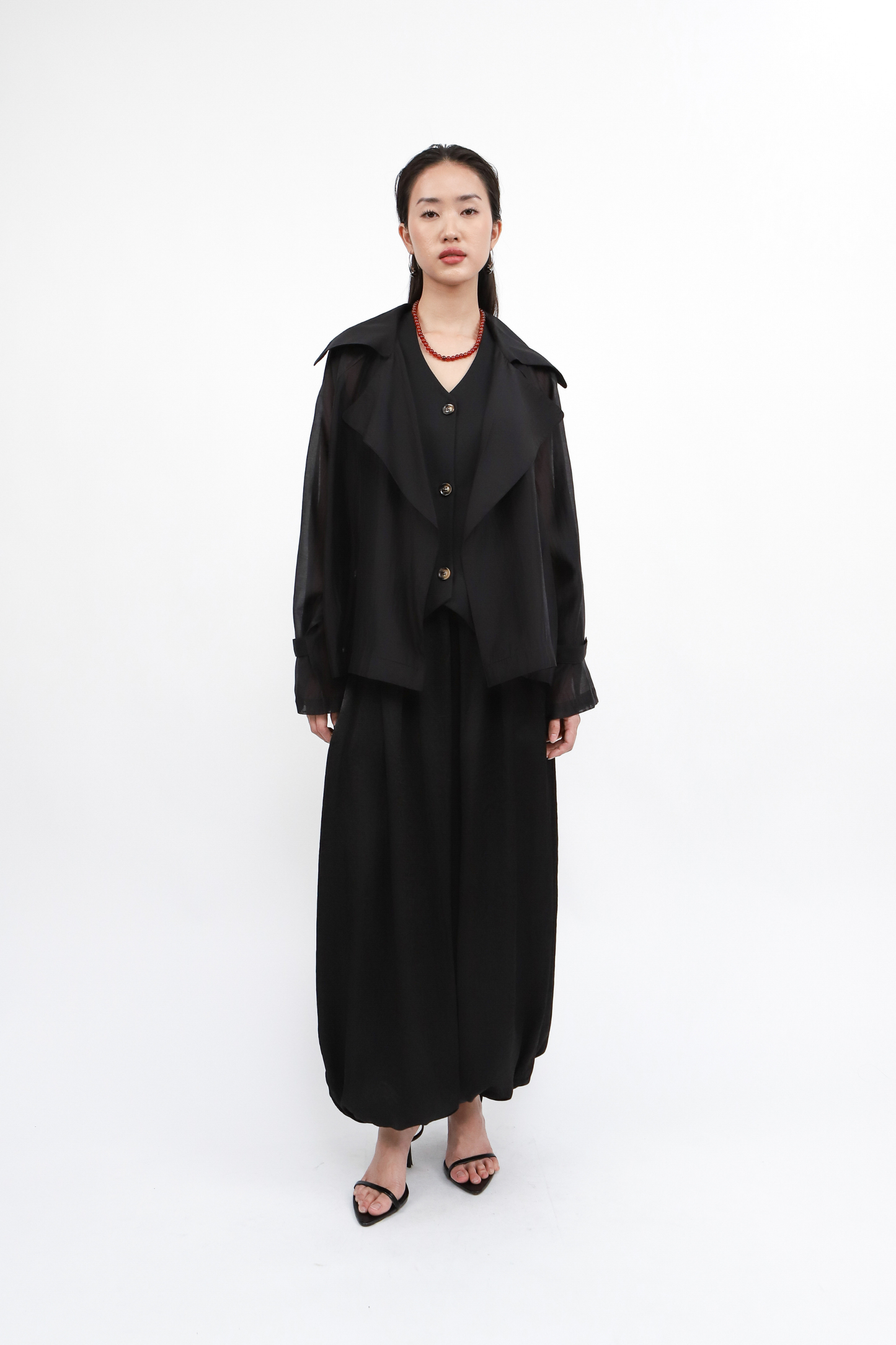 Claire Outer - Black