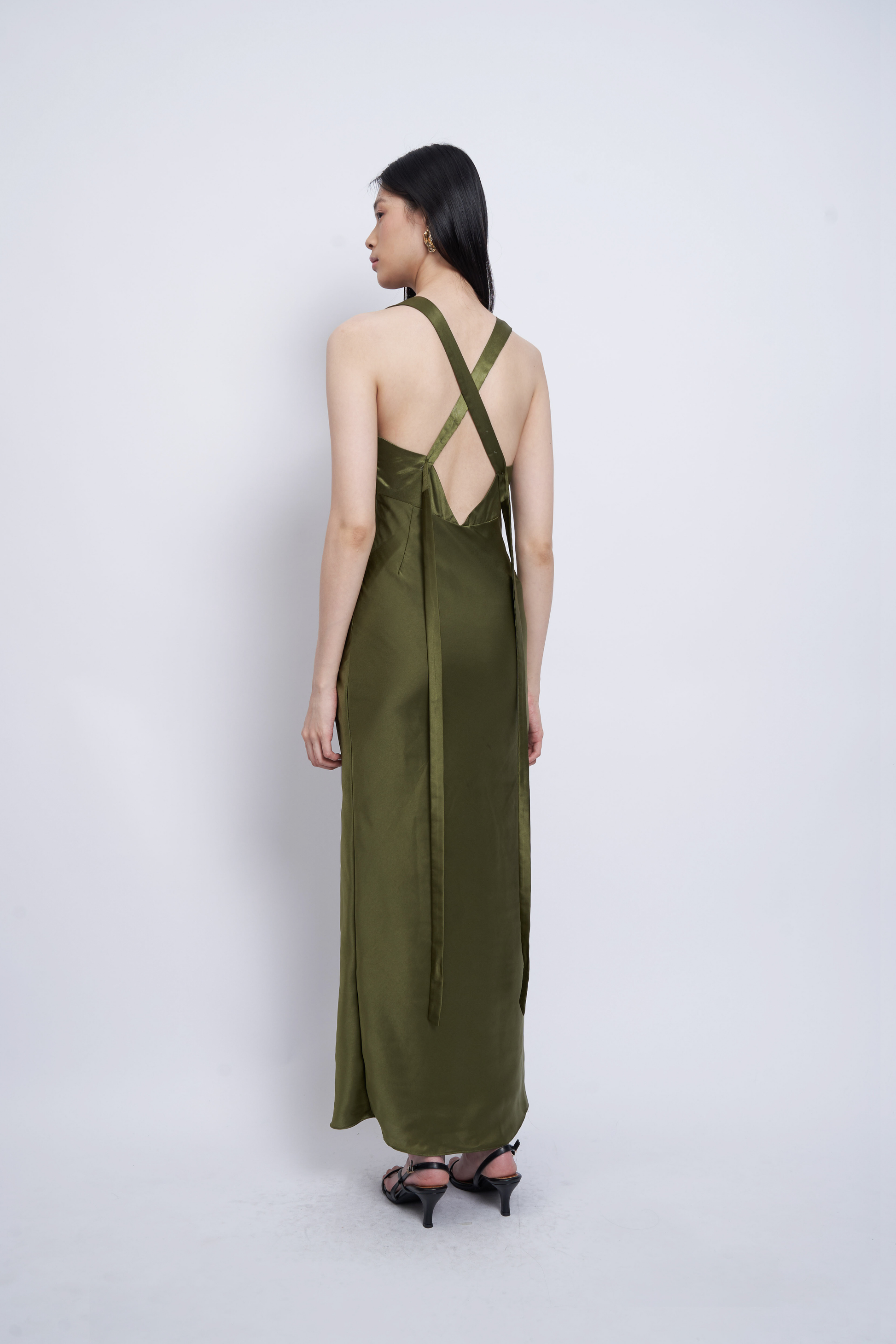 ross dress for less career opportunities KAAREM - Sum Sleeveless V-Neck Silk Dress main image 0