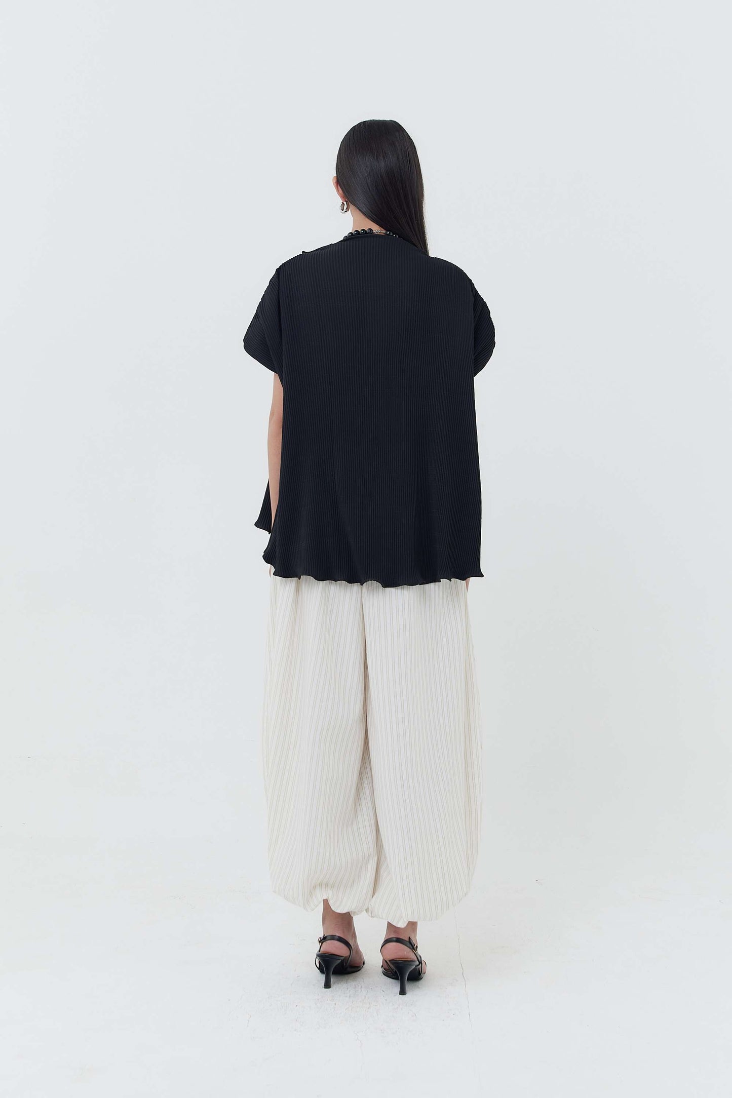 Neftys Top - Black