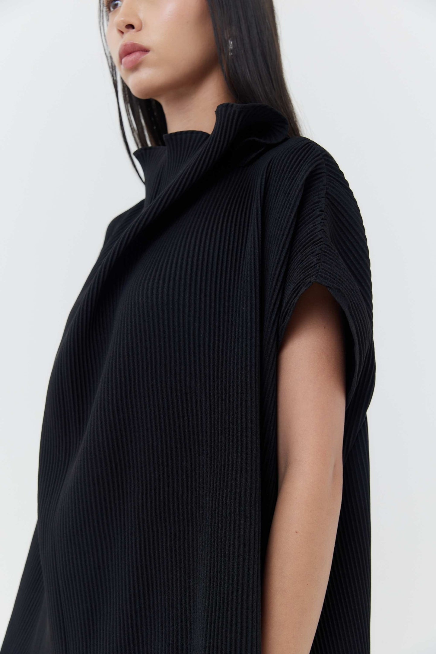 Neftys Top - Black
