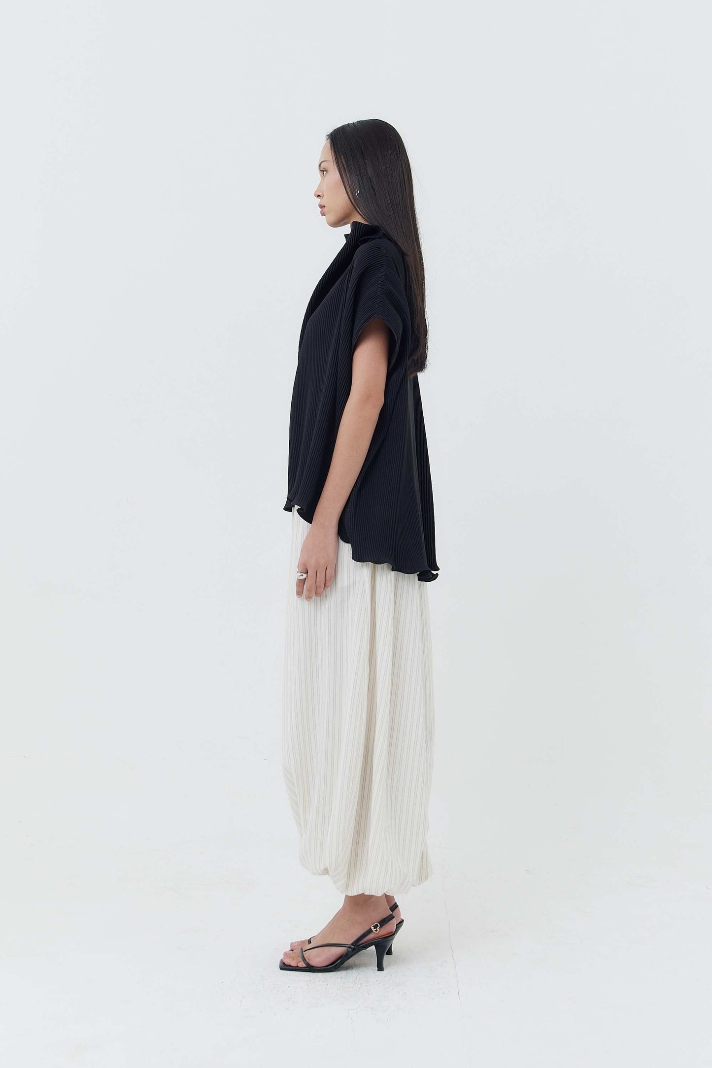 Neftys Top - Black