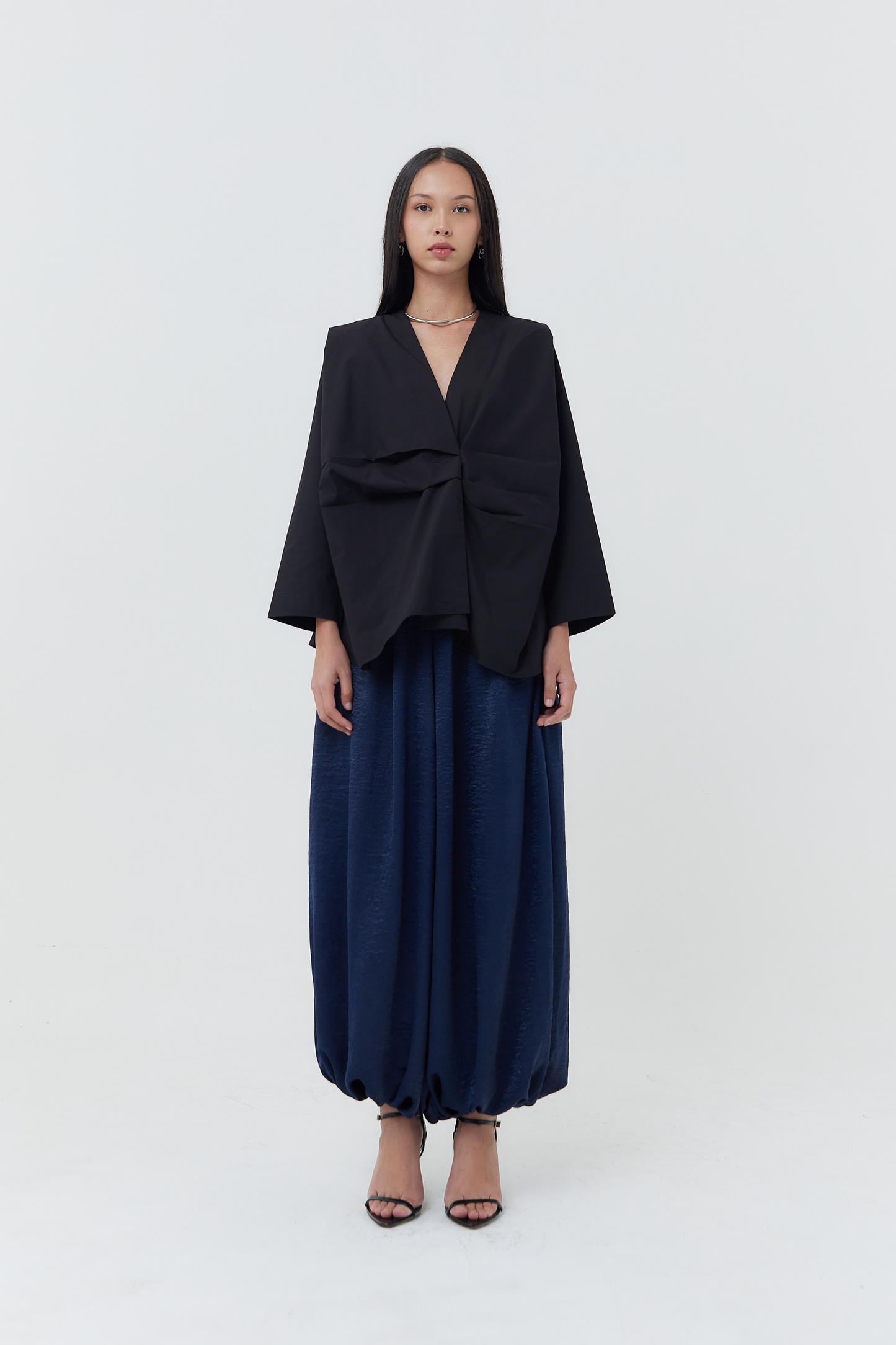 Siena Long Sleeves Top - Black