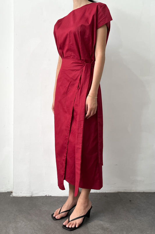 Akina Dress - Maroon